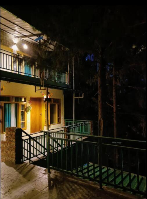The Hill Story, Entire Chalet, Offbeat,Cozy Мусори Екстериор снимка